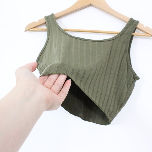 *Zaful Green Ribbed Cropped Tank Top - Picture 6 of 6